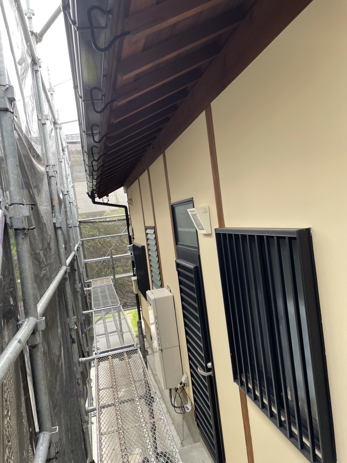 奈良市N様邸の外壁塗装工事が完了した外観